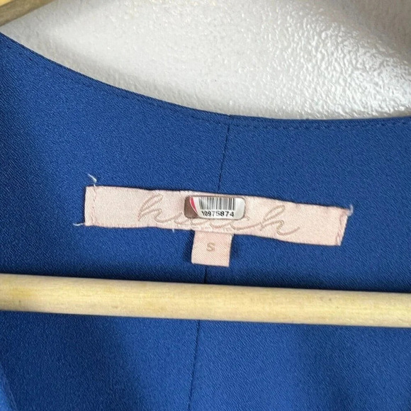 Hutch Kiera Wrap Midi Dress Size Small Blue Work Career Office Church Wedding - Picture 4 of 9